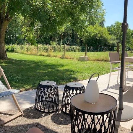 Petite maison à la campagne Saint-Germain-des-Fosses Extérieur photo